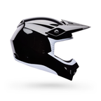 Aggressive Performance Helmet Elevating Confidence for Motocross Enduro and Off-Road Thrills